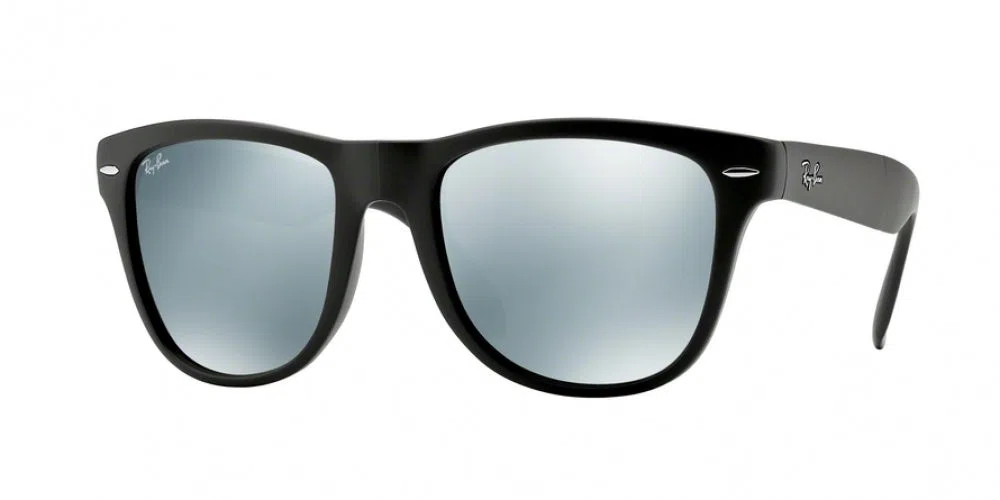 Ray-Ban Folding Wayfarer 4105 Sunglasses - view 18